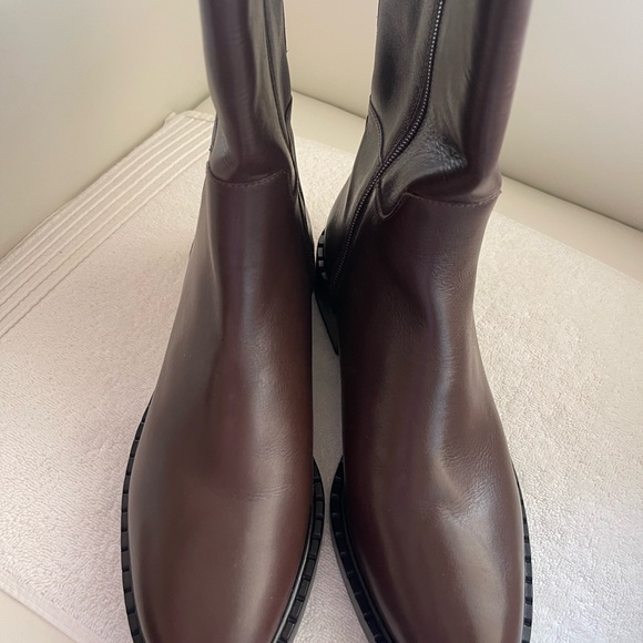 NEW Reformation Nancy Knee Riding Boot - Picture 5 of 16
